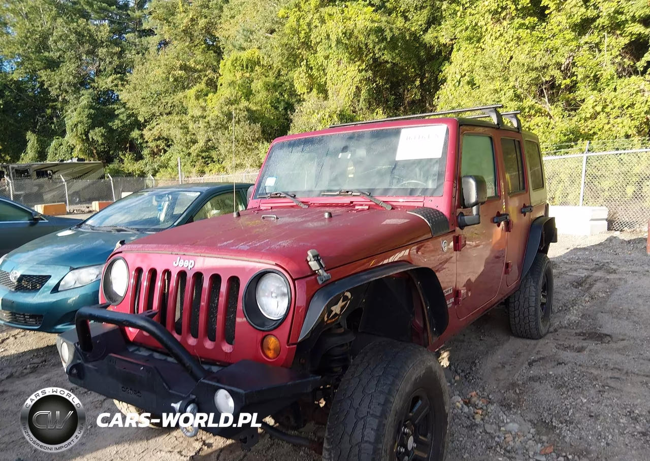 2012 Jeep Wrangler Unlimited Sport VIN:1C4BJWDG5CL283885 - 6