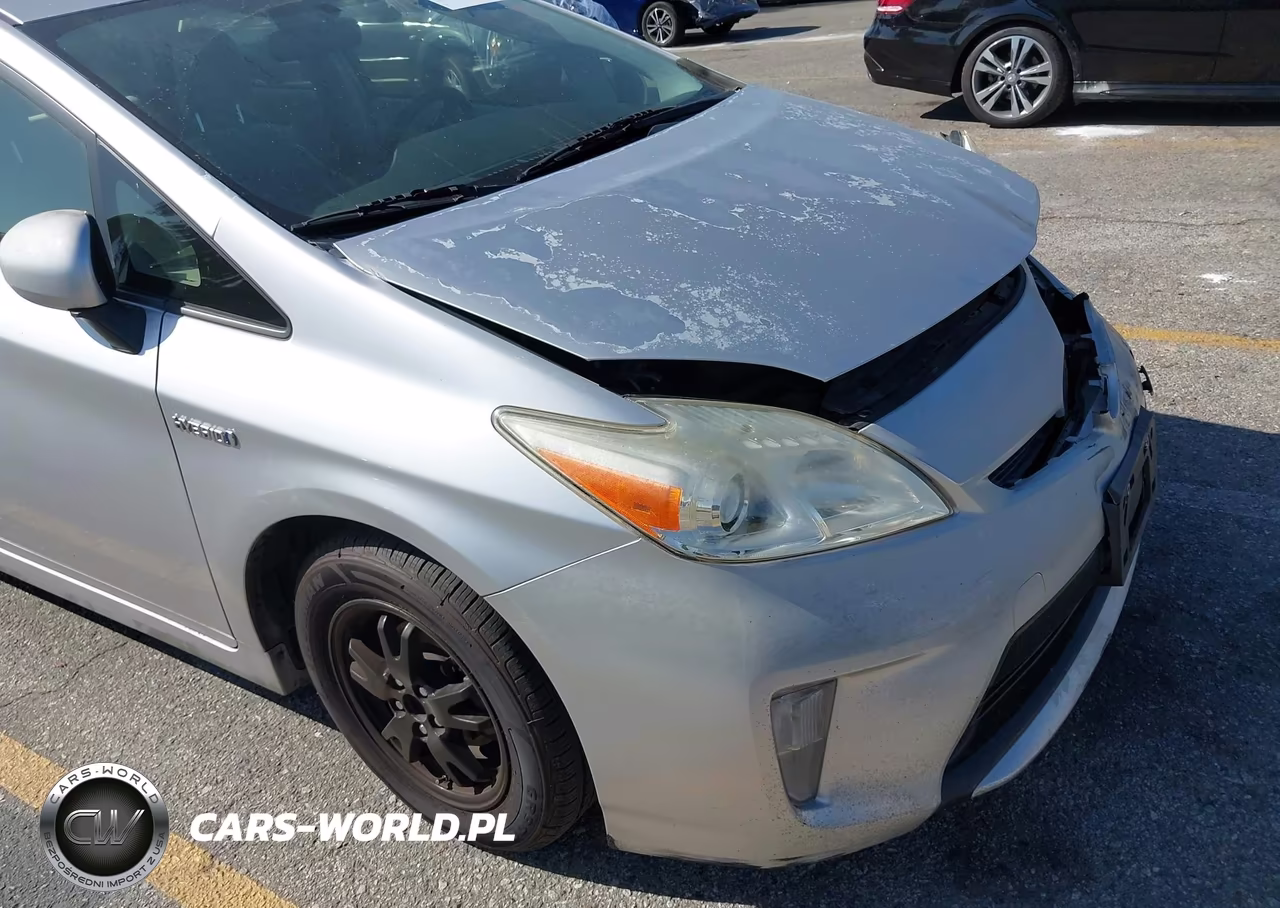2012 Toyota Prius Two VIN:JTDKN3DU0C5427209 - 13