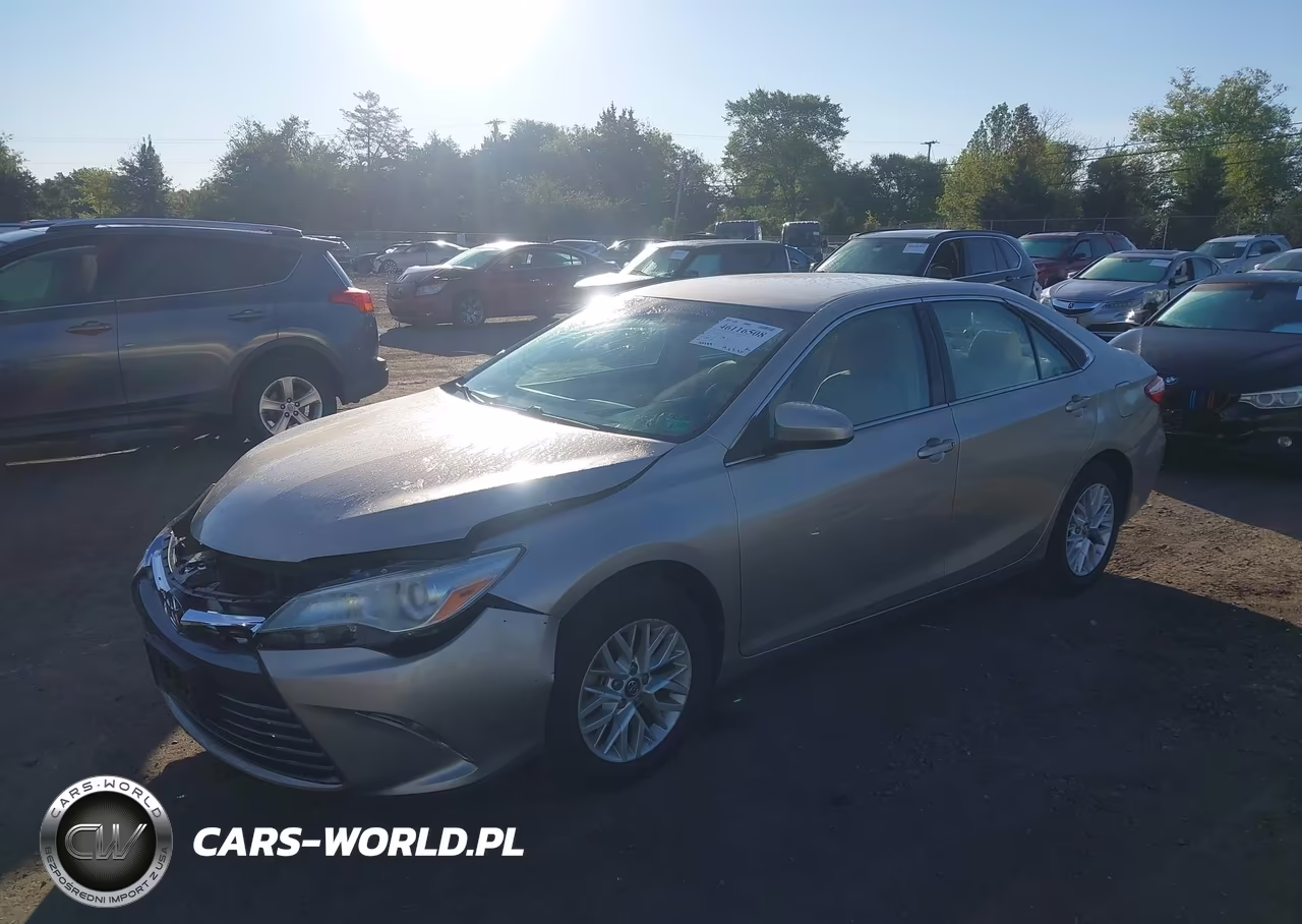 2017 Toyota Camry Le VIN:4T1BF1FK8HU684799 - 2