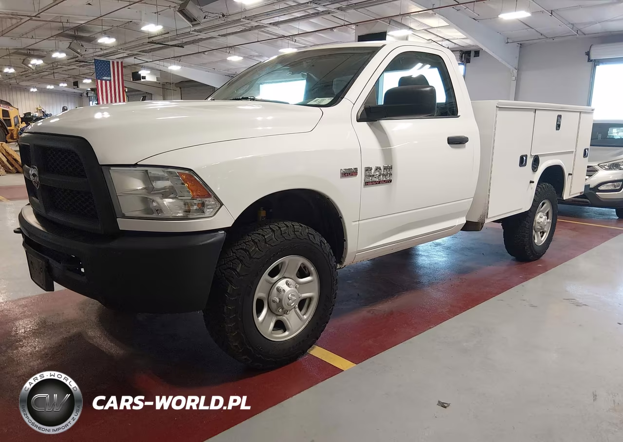 2018 Ram 2500 Tradesman 4X4 8' Box VIN:3C7WR5AJ0JG289319 - 2