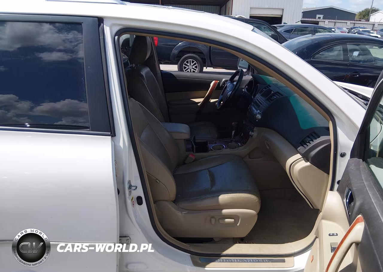 2010 Toyota Highlander Limited V6 VIN:5TDYK3EHXAS009638 - 5