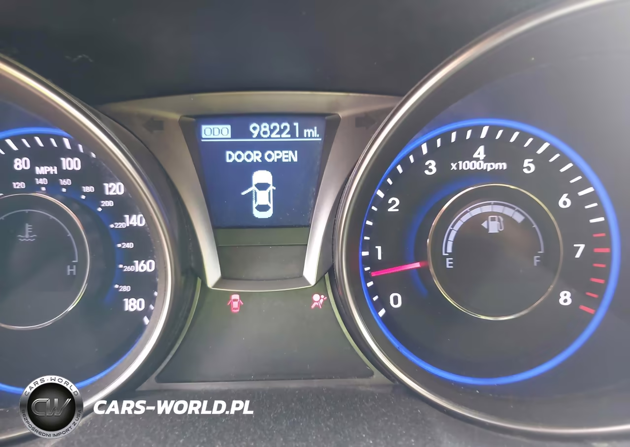2013 Hyundai Genesis 3.8 R-Spec VIN:KMHHU6KJ3DU107683 - 7
