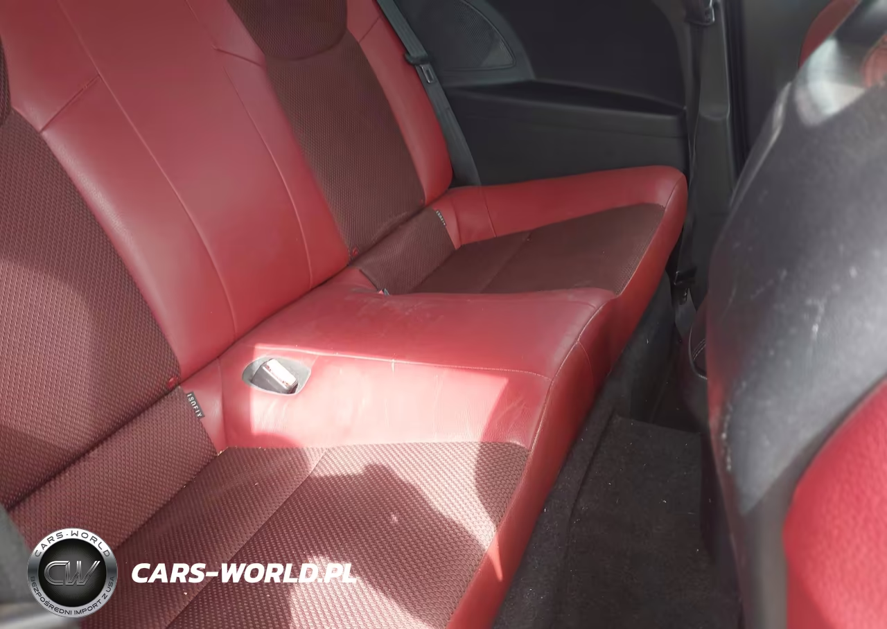 2013 Hyundai Genesis 3.8 R-Spec VIN:KMHHU6KJ3DU107683 - 8