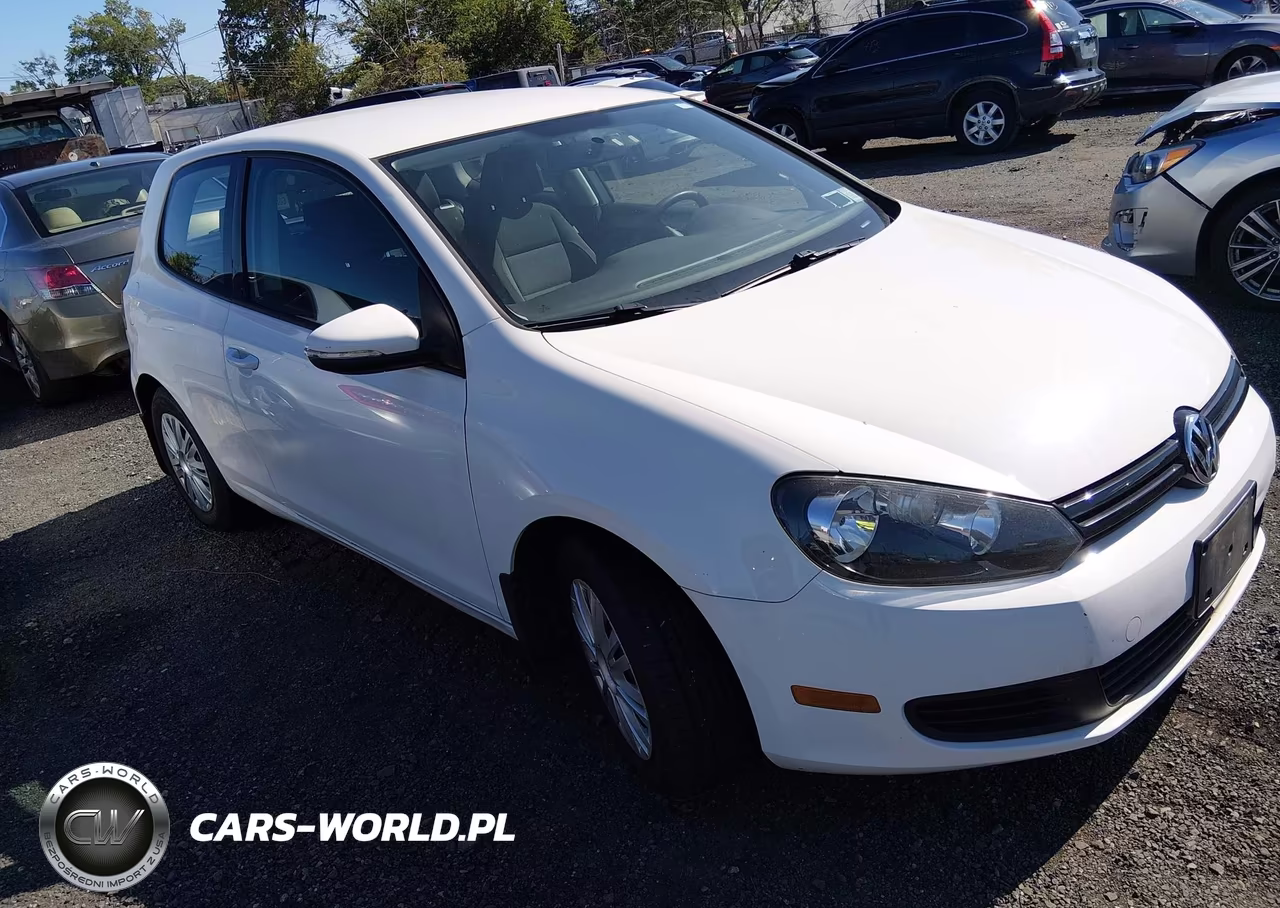 2011 Volkswagen Golf 2.5L 2-Door – zdjęcie 1 z 11