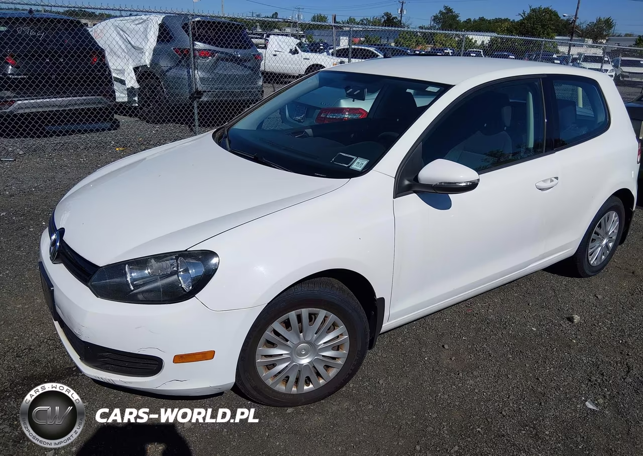 2011 Volkswagen Golf 2.5L 2-Door VIN:WVWBB7AJXBW278777 - 2