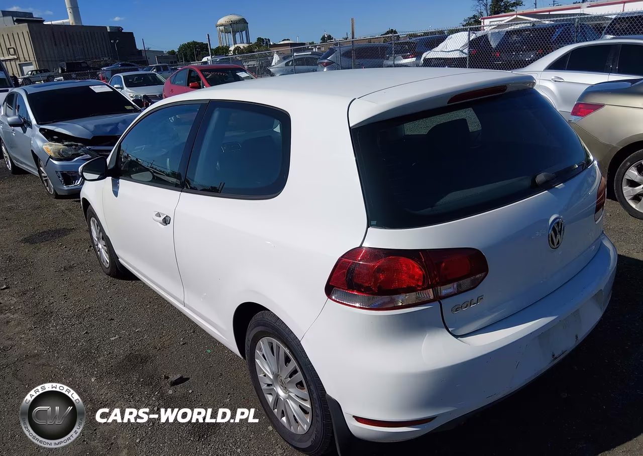2011 Volkswagen Golf 2.5L 2-Door VIN:WVWBB7AJXBW278777 - 3