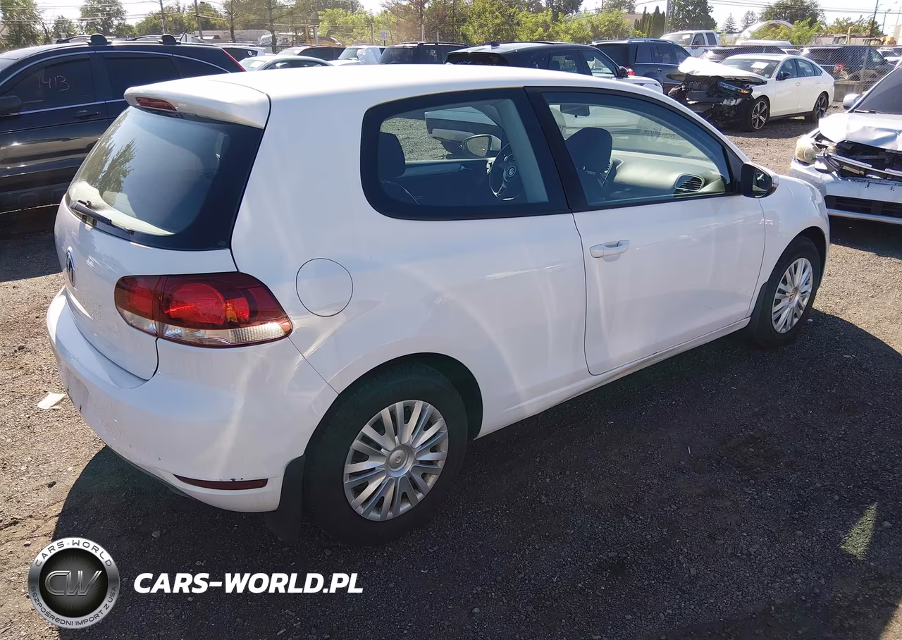 2011 Volkswagen Golf 2.5L 2-Door VIN:WVWBB7AJXBW278777 - 4