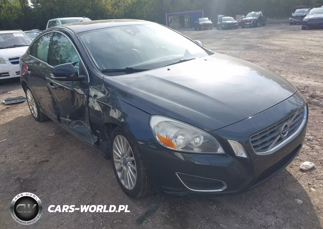 2013 Volvo S60 T5-T5 Platinum-T5 Premier-T5 Premier Plus