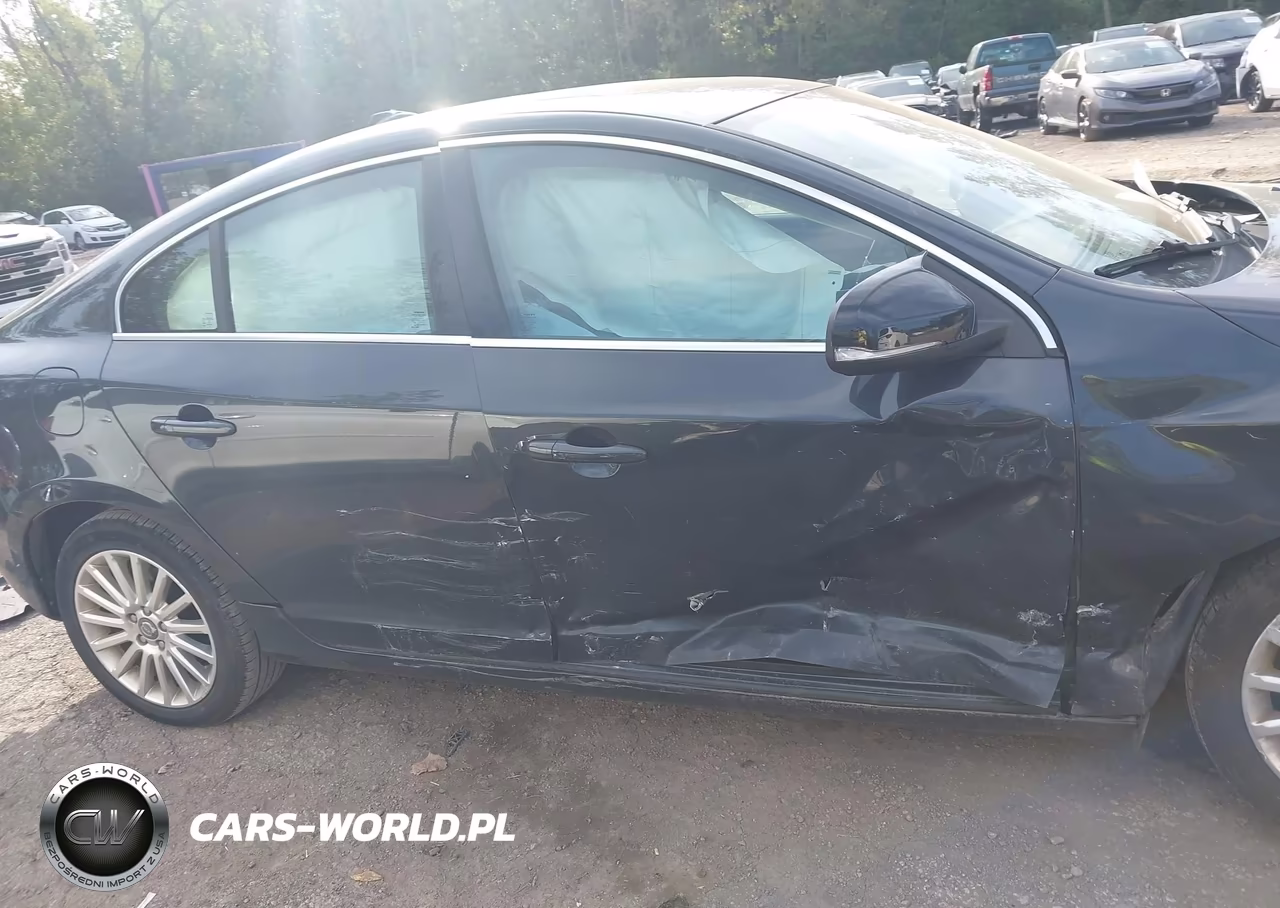 2013 Volvo S60 T5-T5 Platinum-T5 Premier-T5 Premier Plus VIN:YV1612FS7D1230205 - 13