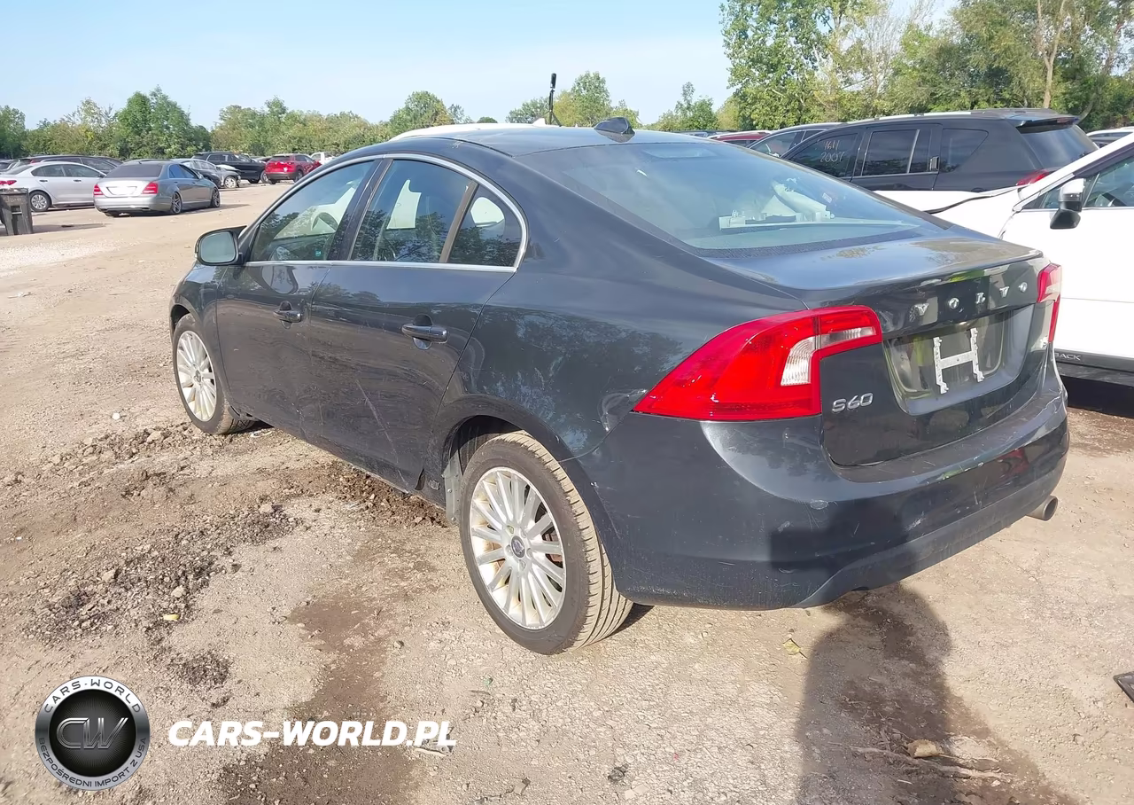 2013 Volvo S60 T5-T5 Platinum-T5 Premier-T5 Premier Plus VIN:YV1612FS7D1230205 - 3