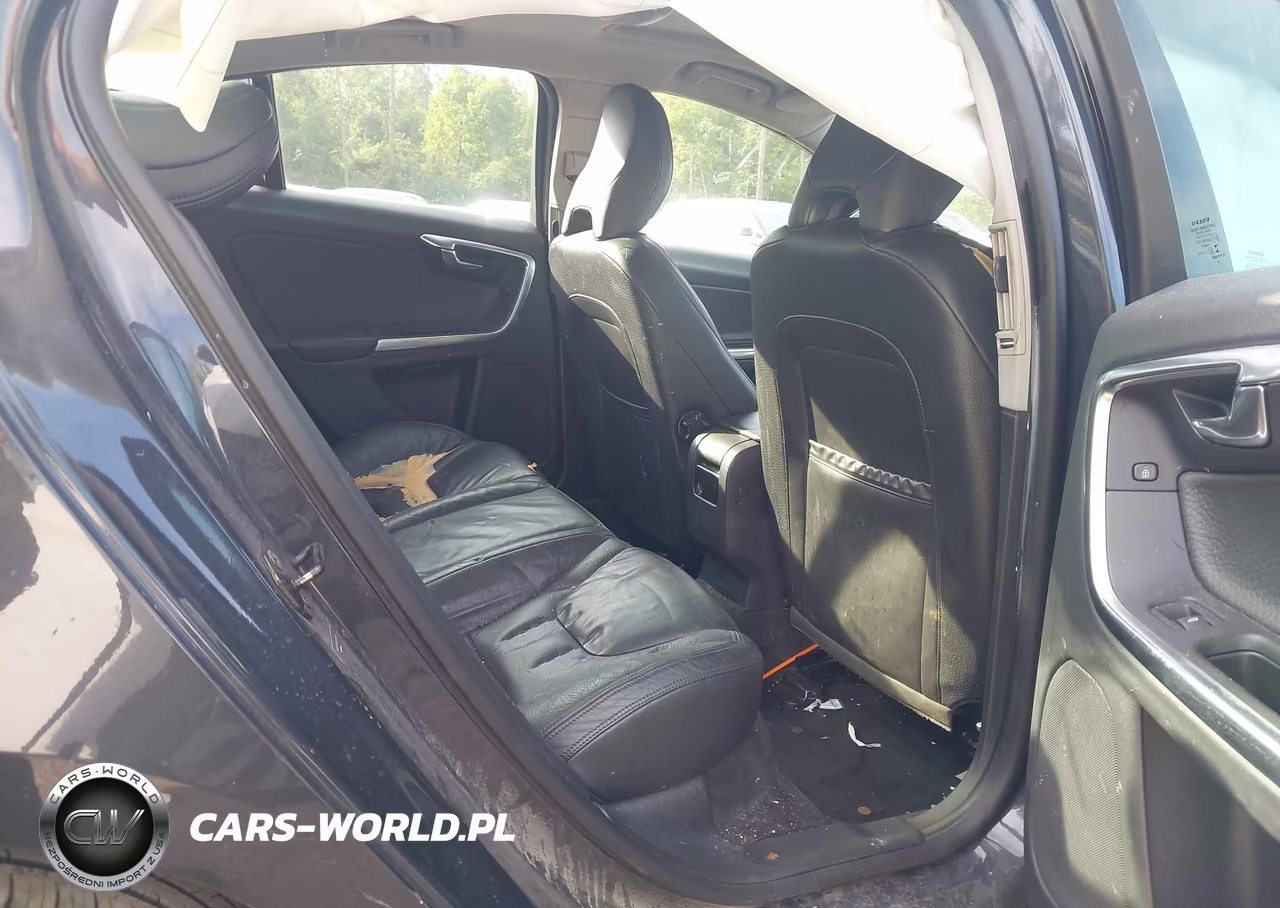 2013 Volvo S60 T5-T5 Platinum-T5 Premier-T5 Premier Plus VIN:YV1612FS7D1230205 - 8