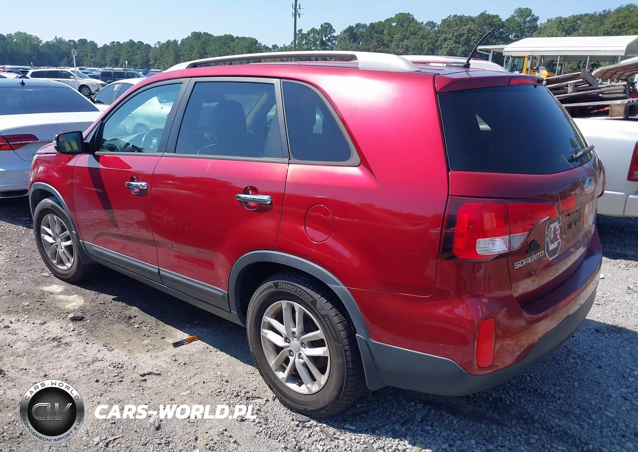 2015 Kia Sorento Lx V6 VIN:5XYKT4A71FG580638 - 3
