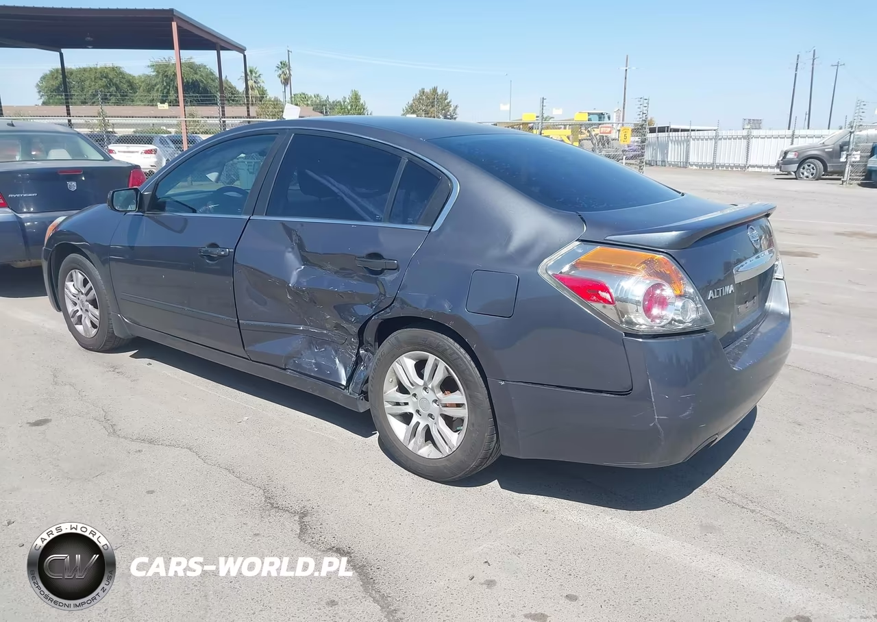 2011 Nissan Altima 2.5 S VIN:1N4AL2AP3BN487449 - 3