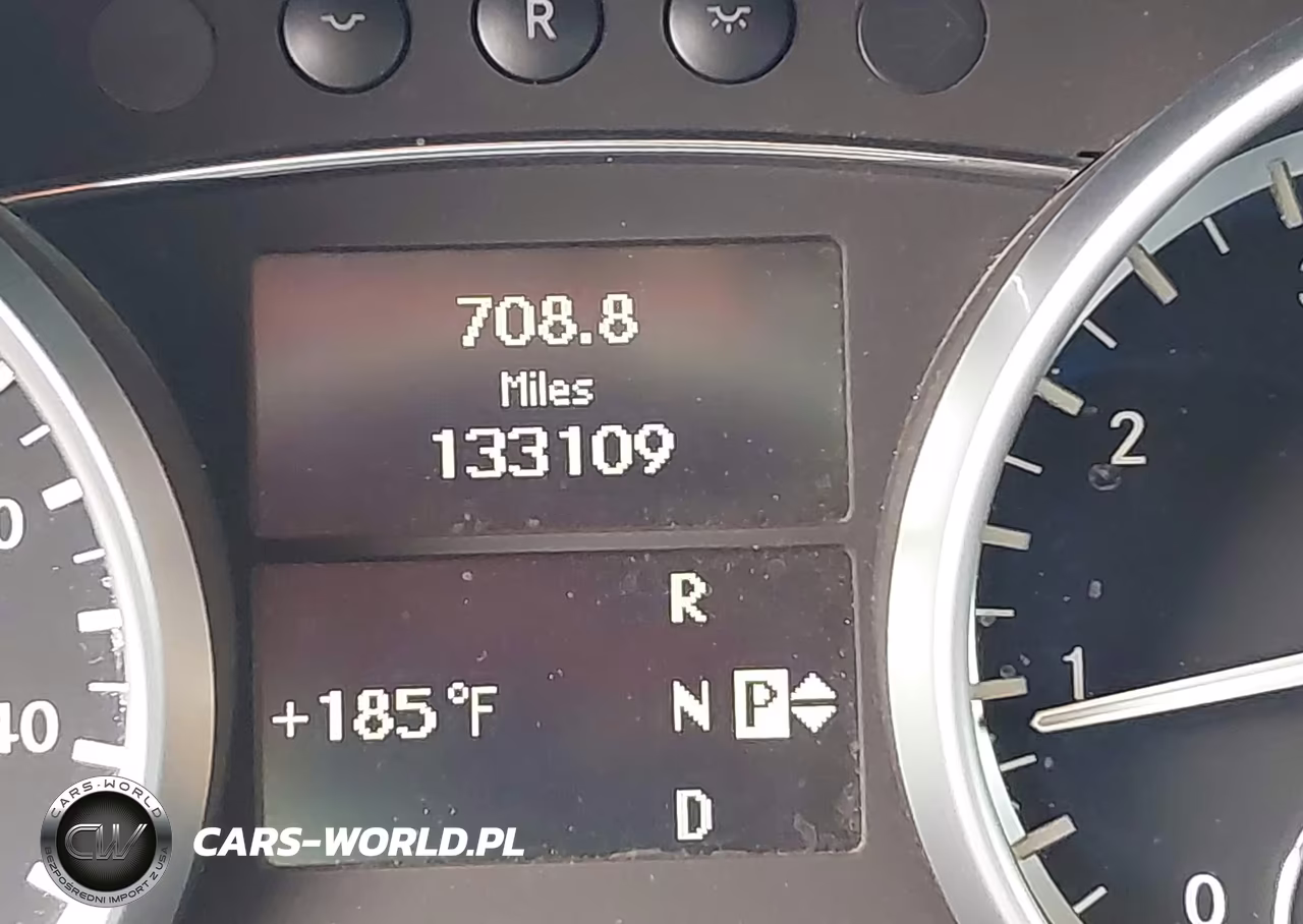 2011 Mercedes-Benz Gl 550 4Matic VIN:4JGBF8GE6BA729250 - 16