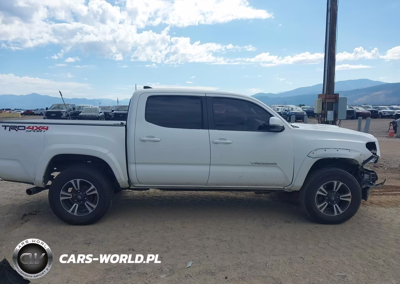 2017 Toyota Tacoma Trd Sport VIN:3TMCZ5AN5HM099577 - 14