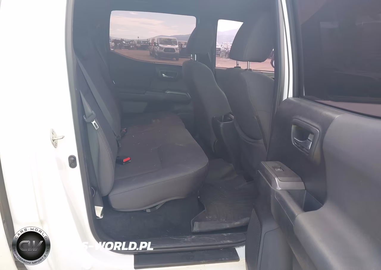 2017 Toyota Tacoma Trd Sport VIN:3TMCZ5AN5HM099577 - 8