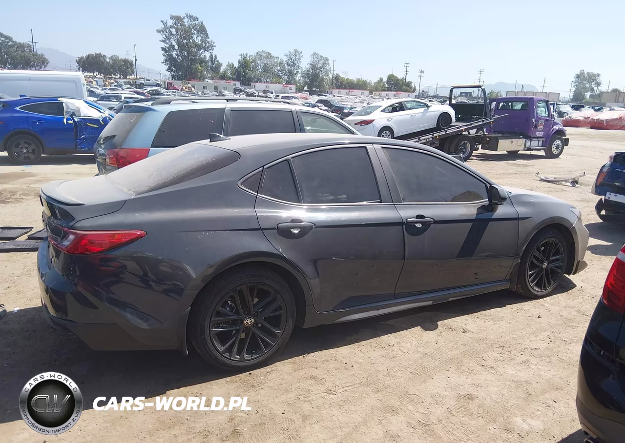 2025 Toyota Camry Se VIN:4T1DAACK3SU613321 - 13