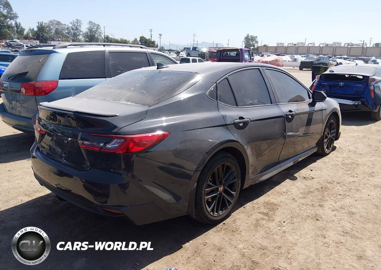 2025 Toyota Camry Se VIN:4T1DAACK3SU613321 - 4
