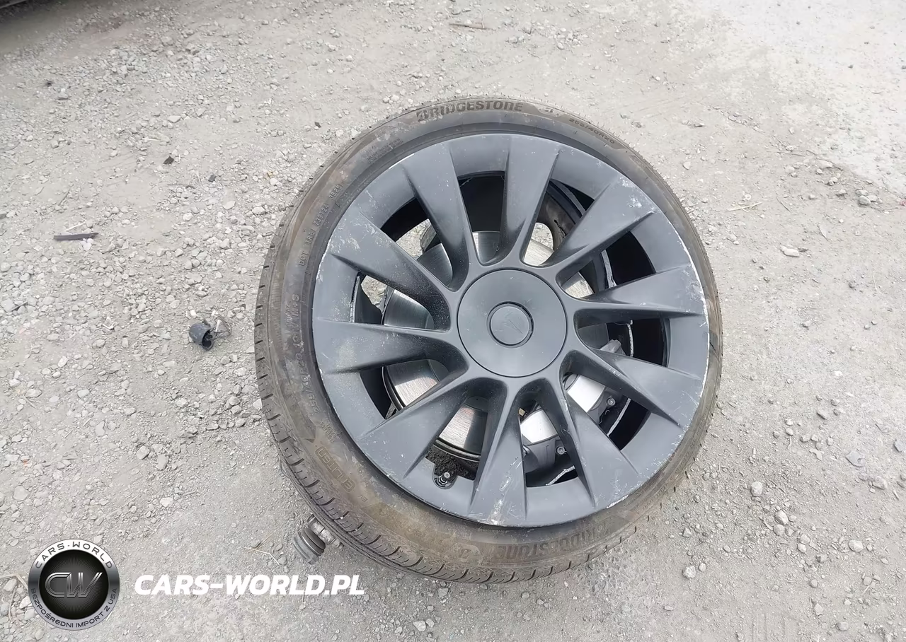 2022 Tesla Model Y Long Range Dual Motor All-Wheel Drive VIN:7SAYGDEE5NF341559 - 10