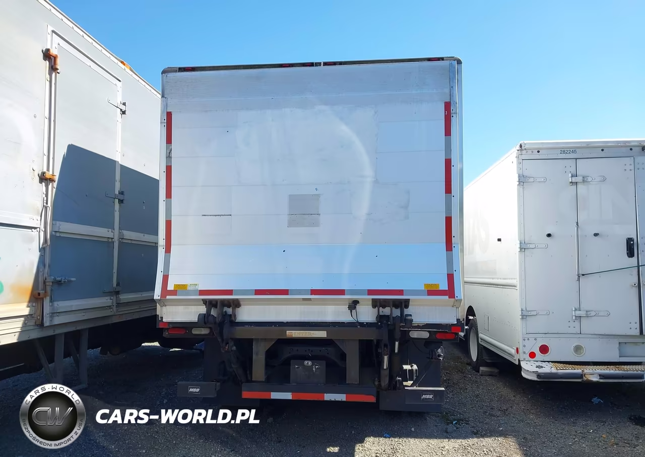 2009 Freightliner M2 106 Medium Duty VIN:1FVACWDU29HAF2386 - 18