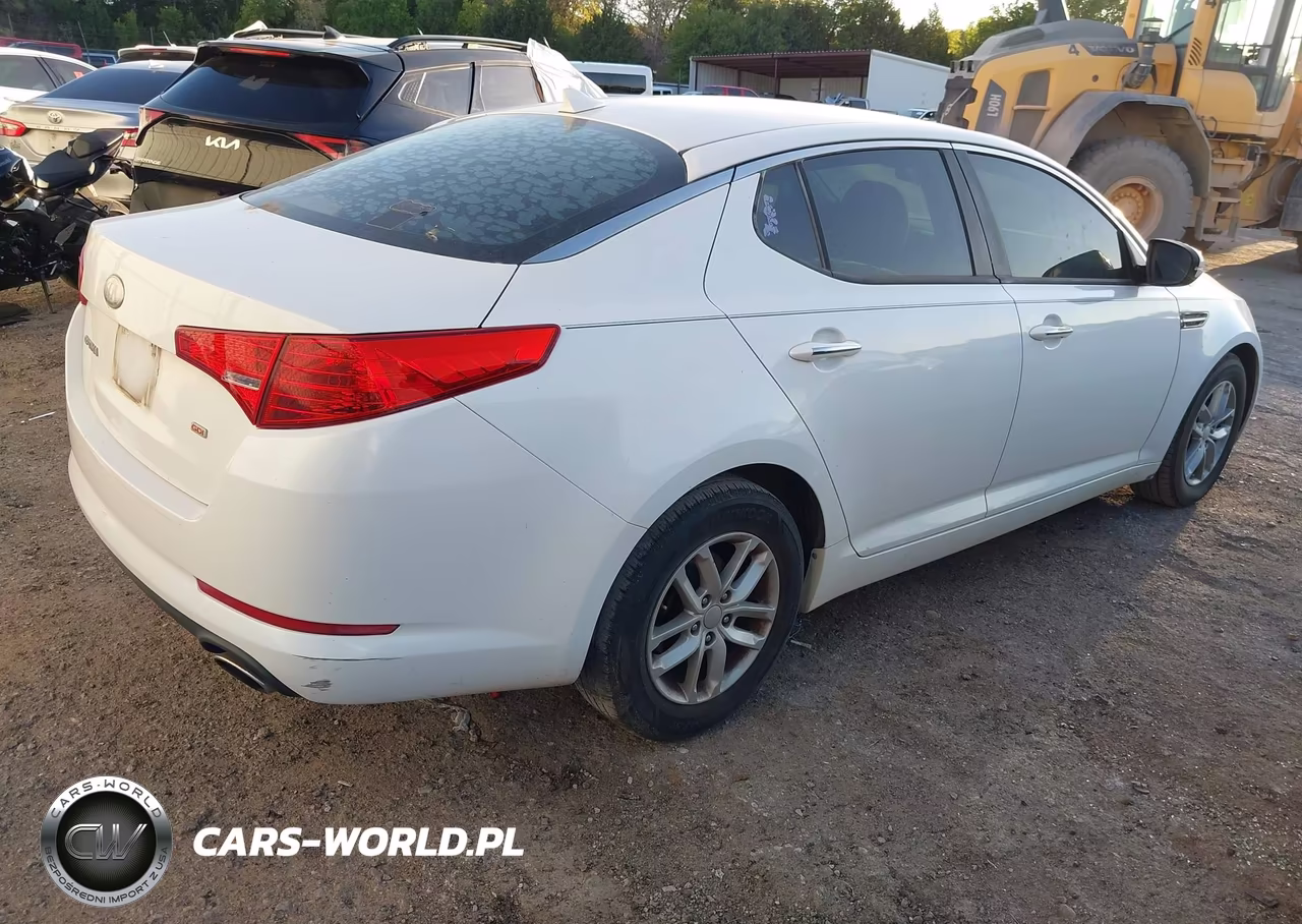 2013 Kia Optima Lx VIN:5XXGM4A77DG250118 - 4