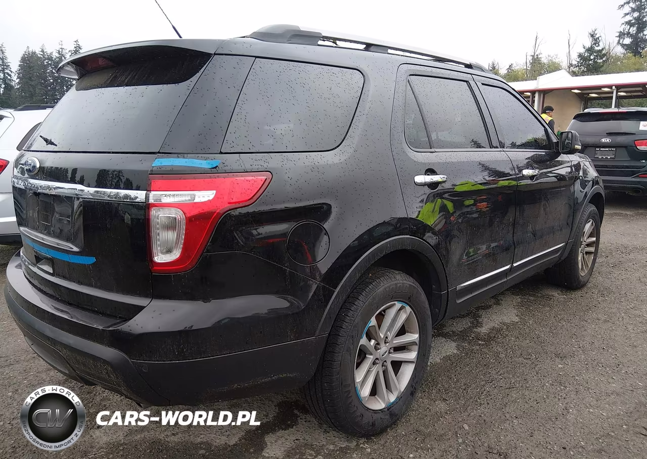 2012 Ford Explorer Xlt VIN:1FMHK8D89CGA17625 - 4