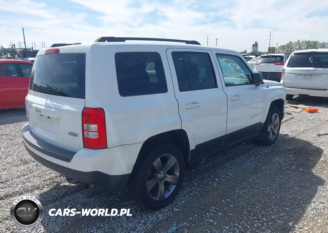 2015 Jeep Patriot High Altitude Edition VIN:1C4NJRFB3FD370439 - 4