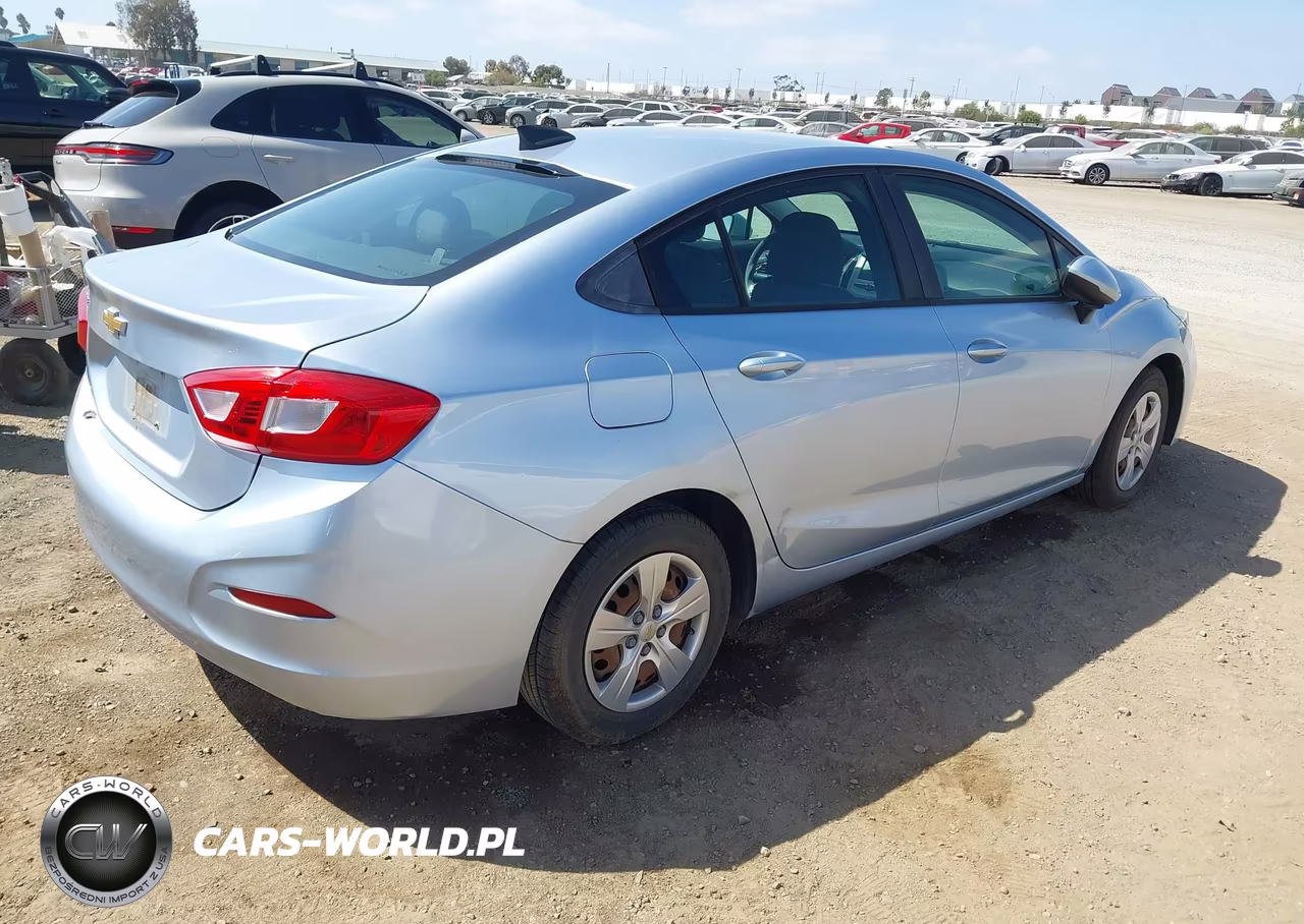 2017 Chevrolet Cruze Ls Auto VIN:1G1BC5SM7H7257178 - 4