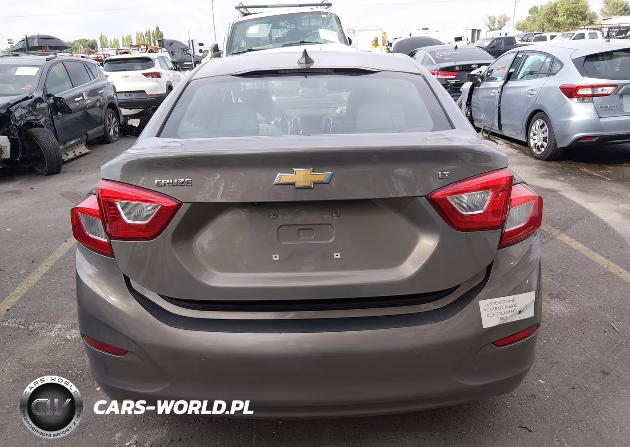 2019 Chevrolet Cruze Lt VIN:1G1BE5SM4K7121186 - 16
