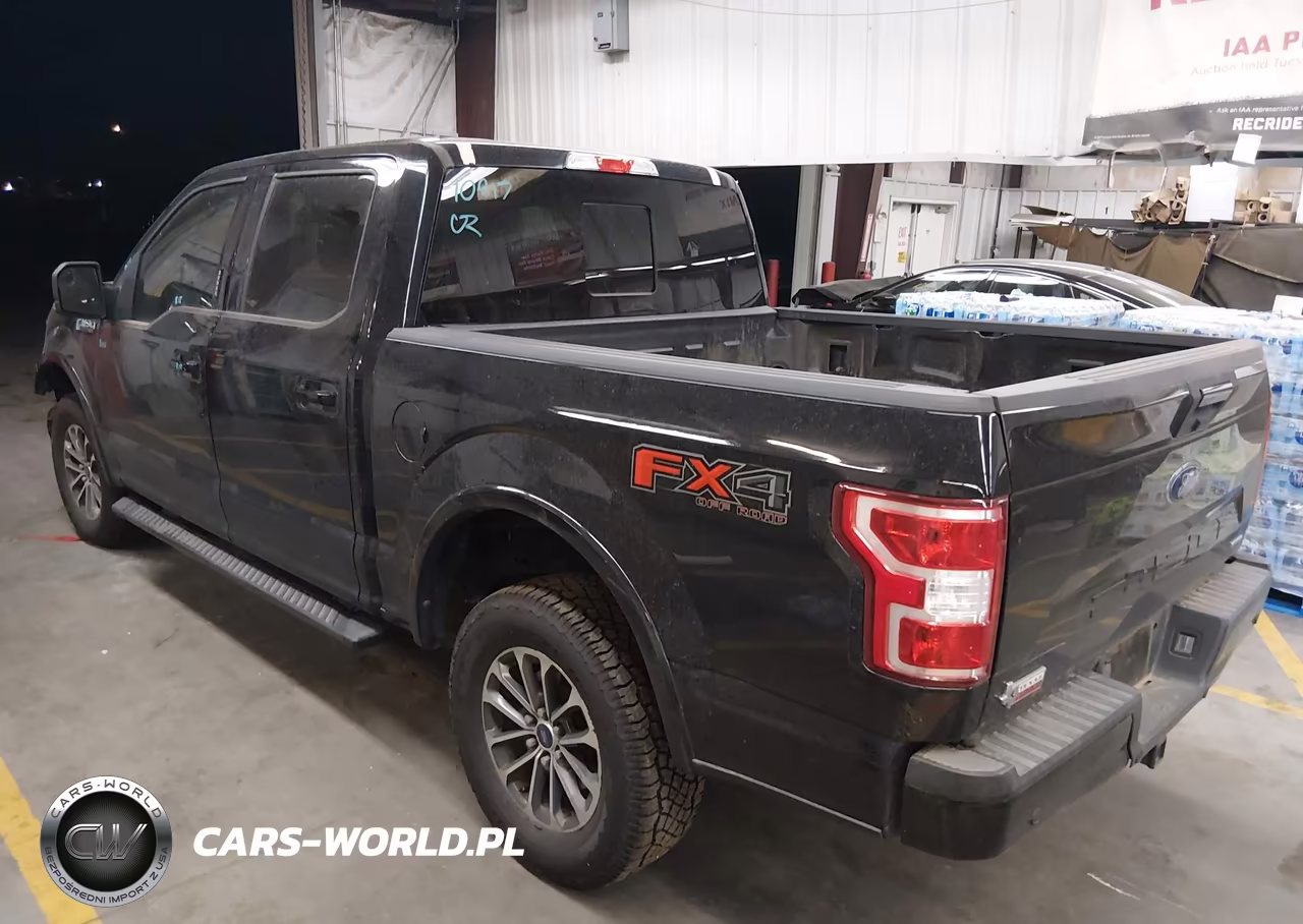2018 Ford F-150 Xlt VIN:1FTEW1EG3JKD16417 - 3