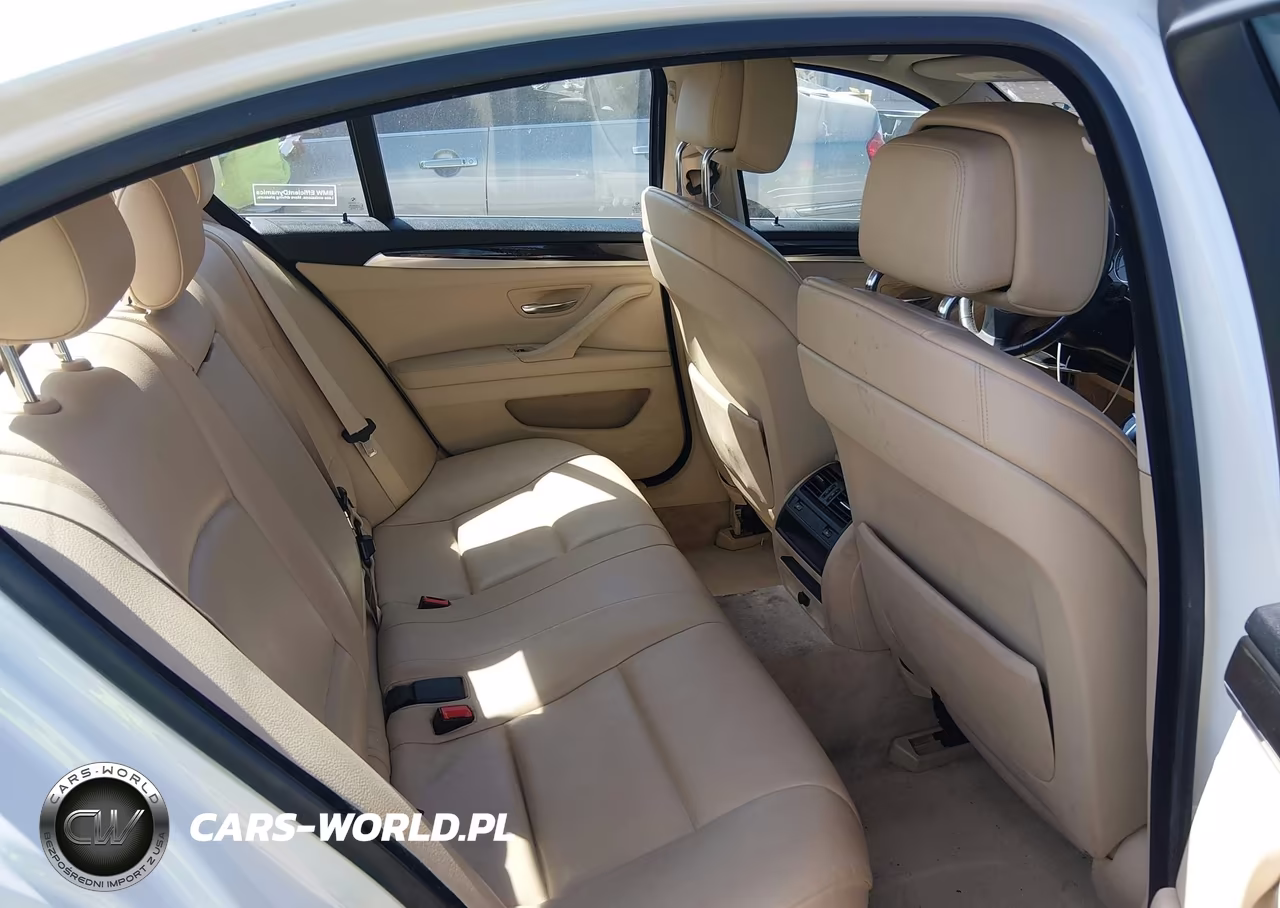 2012 BMW 528I xDrive VIN:WBAXH5C54CDW07024 - 8