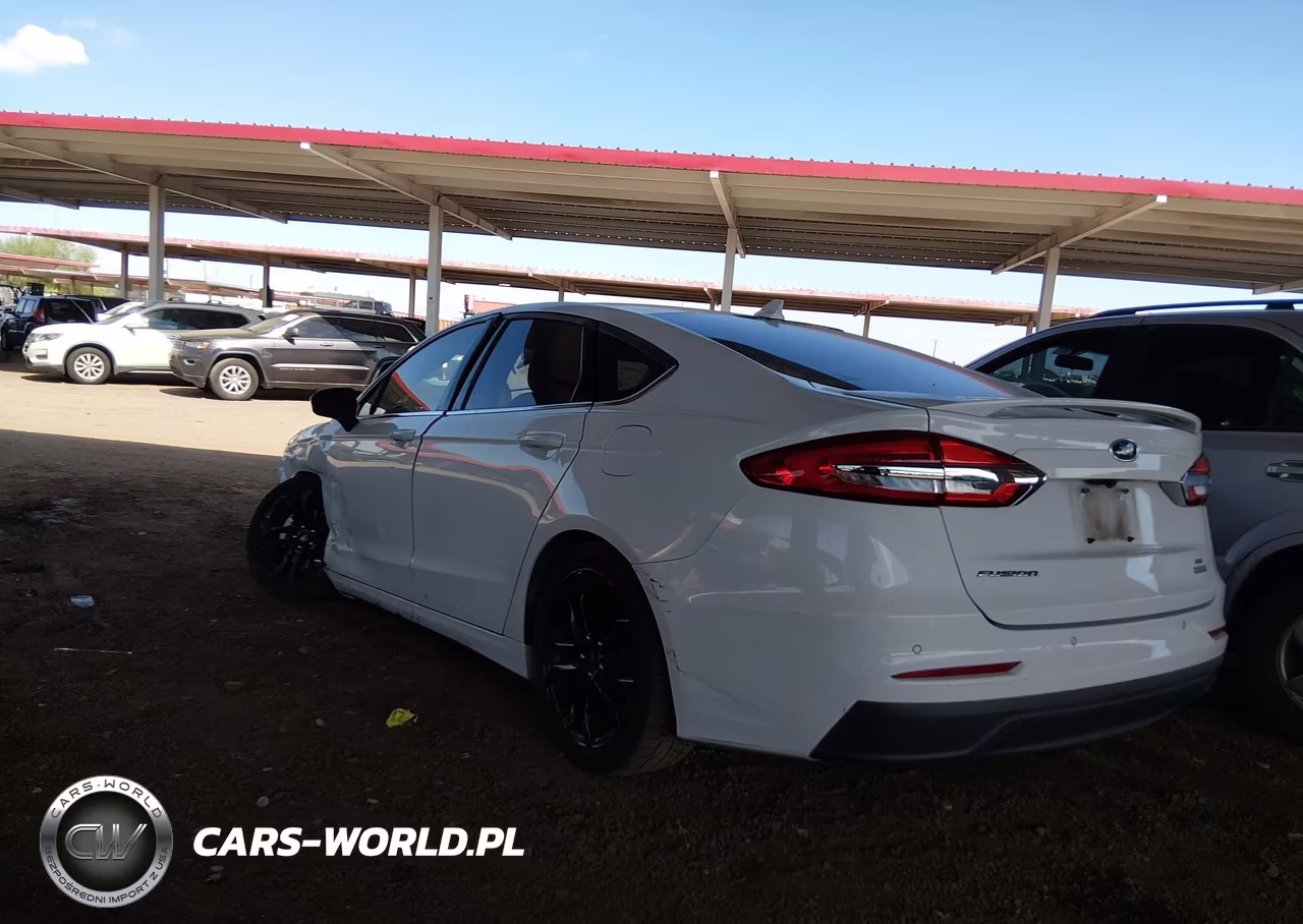2019 Ford Fusion Se VIN:3FA6P0HD1KR108567 - 3