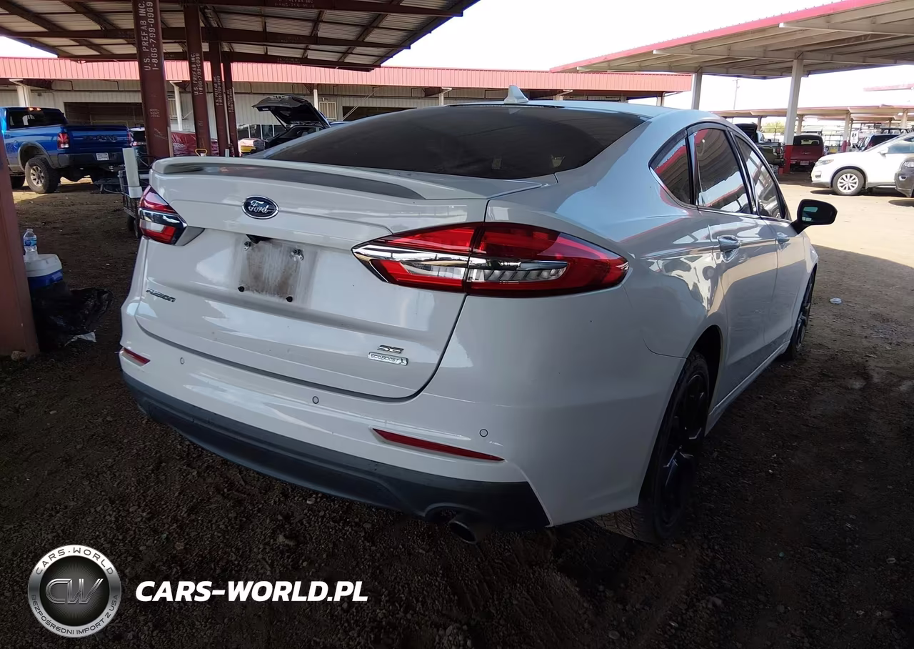 2019 Ford Fusion Se VIN:3FA6P0HD1KR108567 - 4
