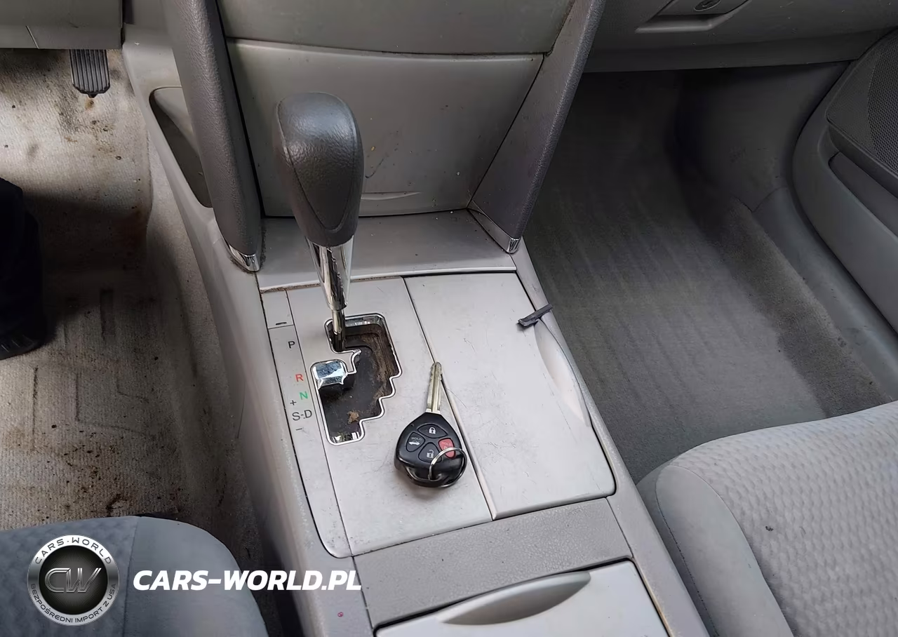 2010 Toyota Camry Le VIN:4T1BF3EK0AU043214 - 11
