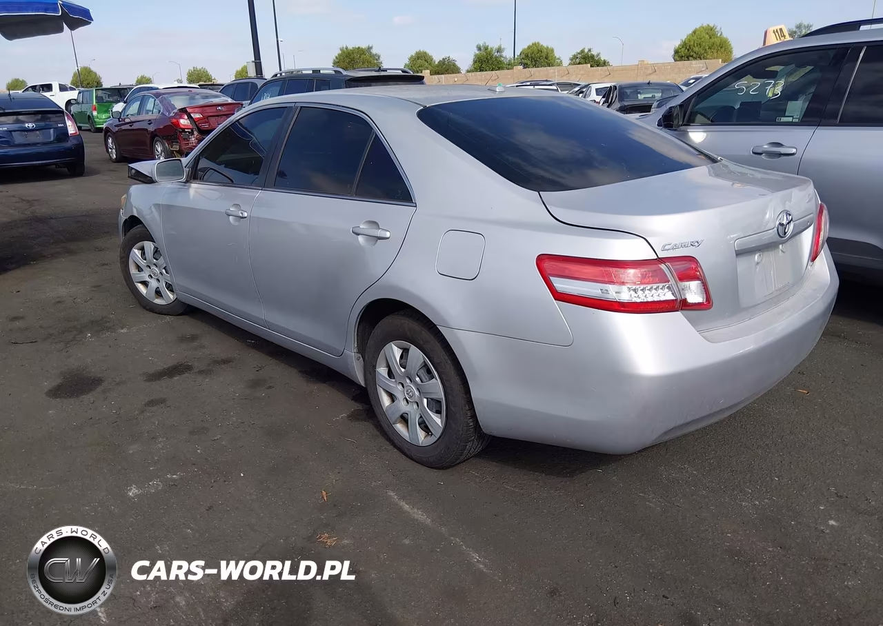 2010 Toyota Camry Le VIN:4T1BF3EK0AU043214 - 3
