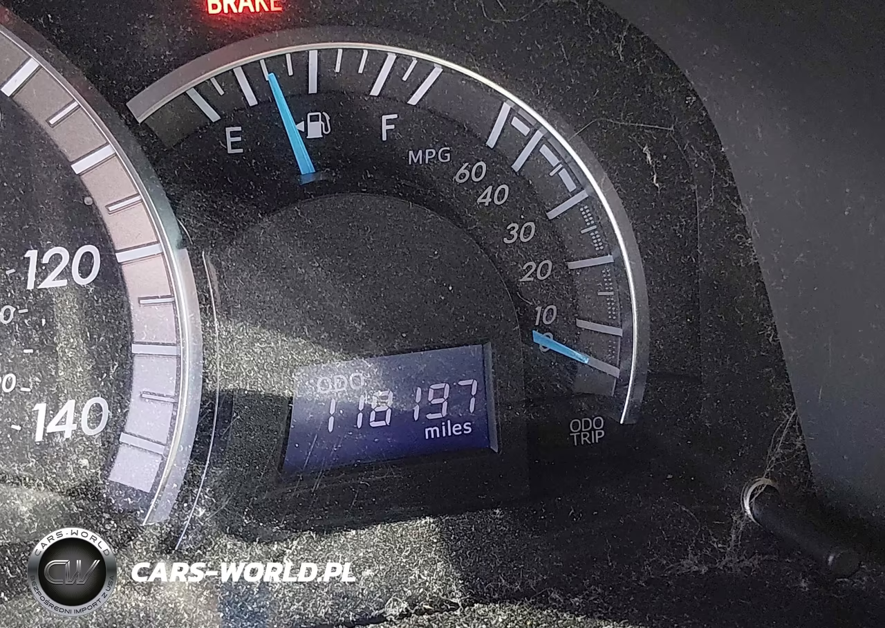 2014 Toyota Camry Se Sport VIN:4T1BF1FK0EU738088 - 14