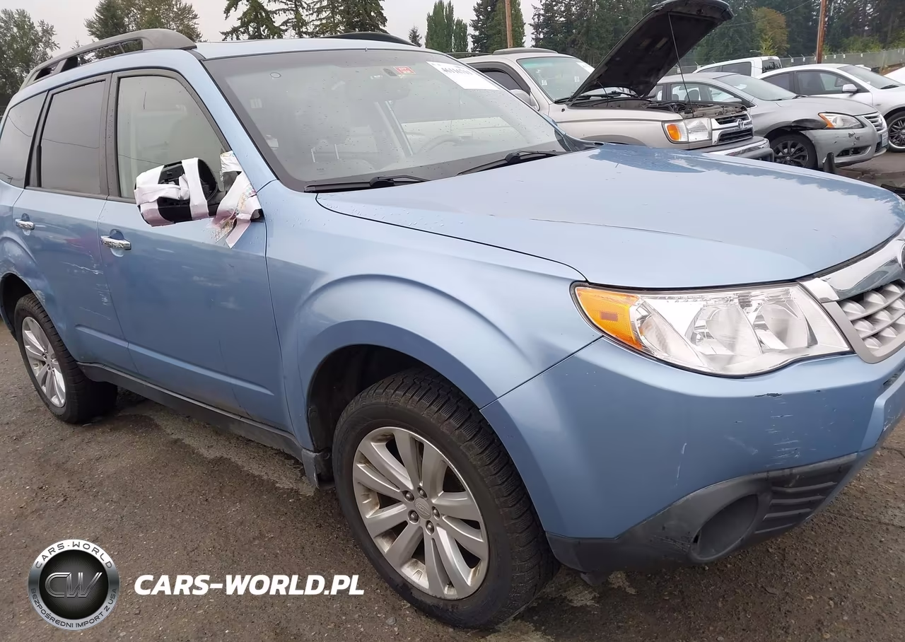2011 Subaru Forester 2.5X Premium VIN:JF2SHADCXBH774483 - 15
