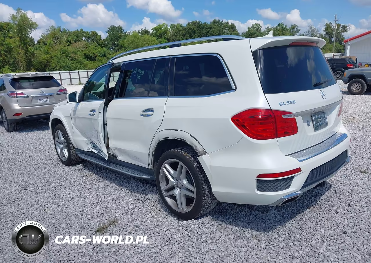 2015 Mercedes-Benz Gl 550 4Matic VIN:4JGDF7DE5FA548377 - 3