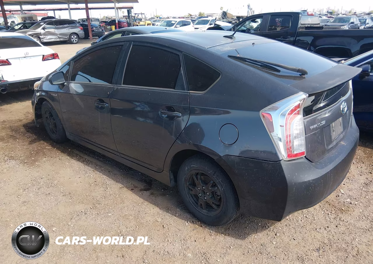 2012 Toyota Prius Three VIN:JTDKN3DU9C1565080 - 3