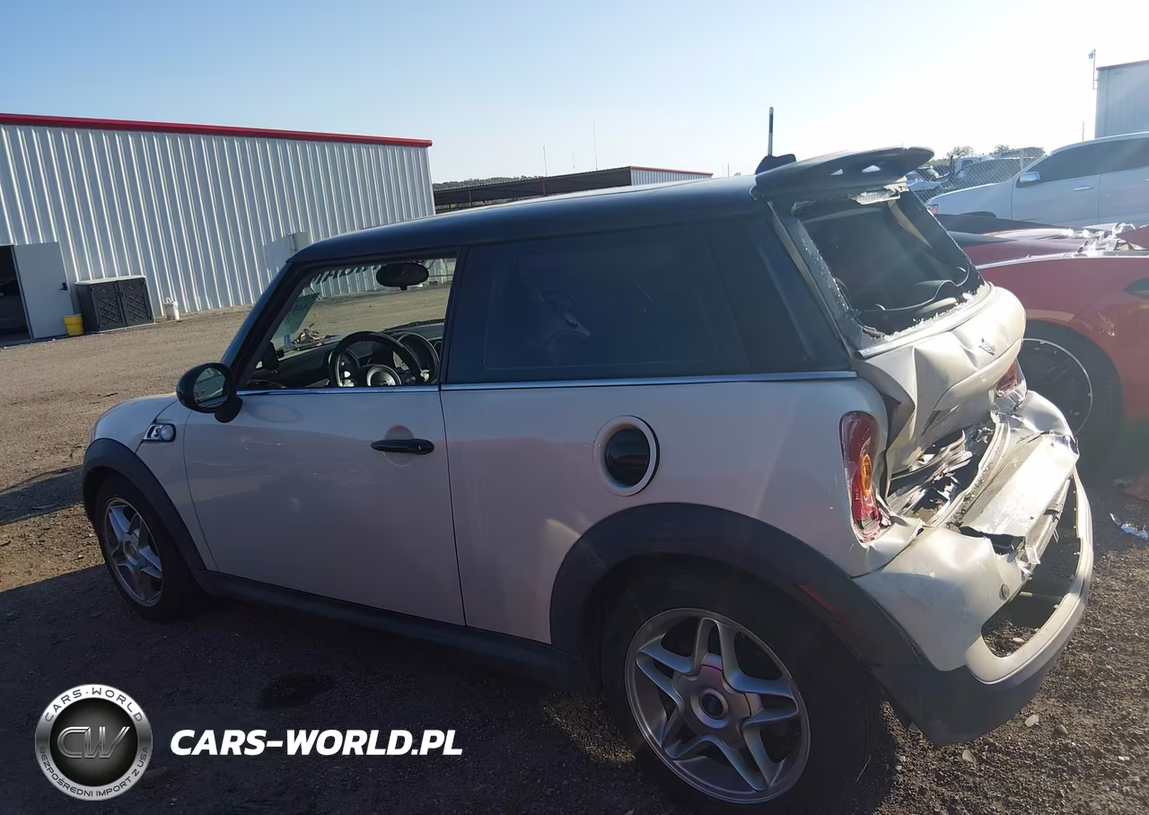 2009 Mini Cooper S VIN:WMWMF73549TW86987 - 15