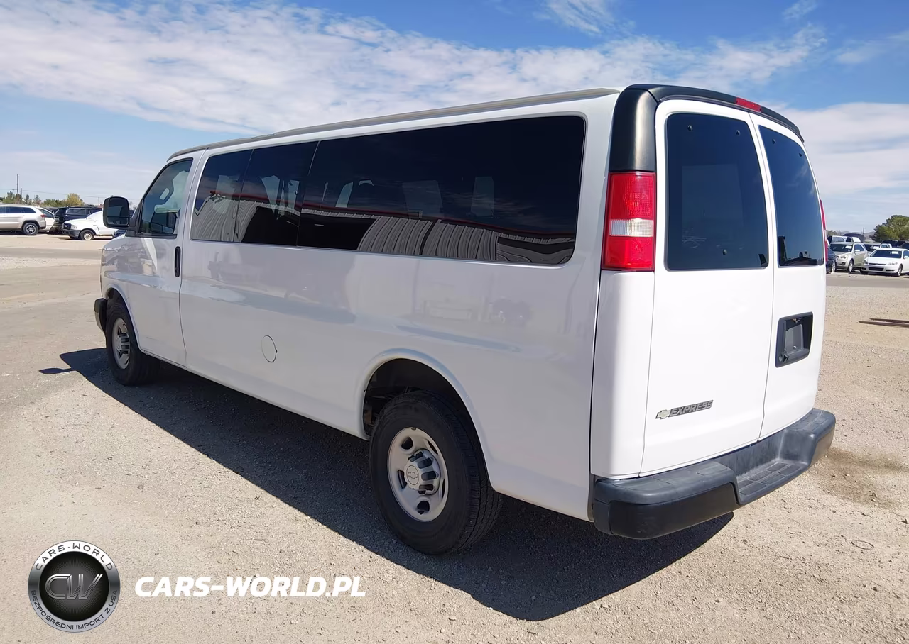 2019 Chevrolet Express 3500 Ls VIN:1GAZGNFG0K1353400 - 3