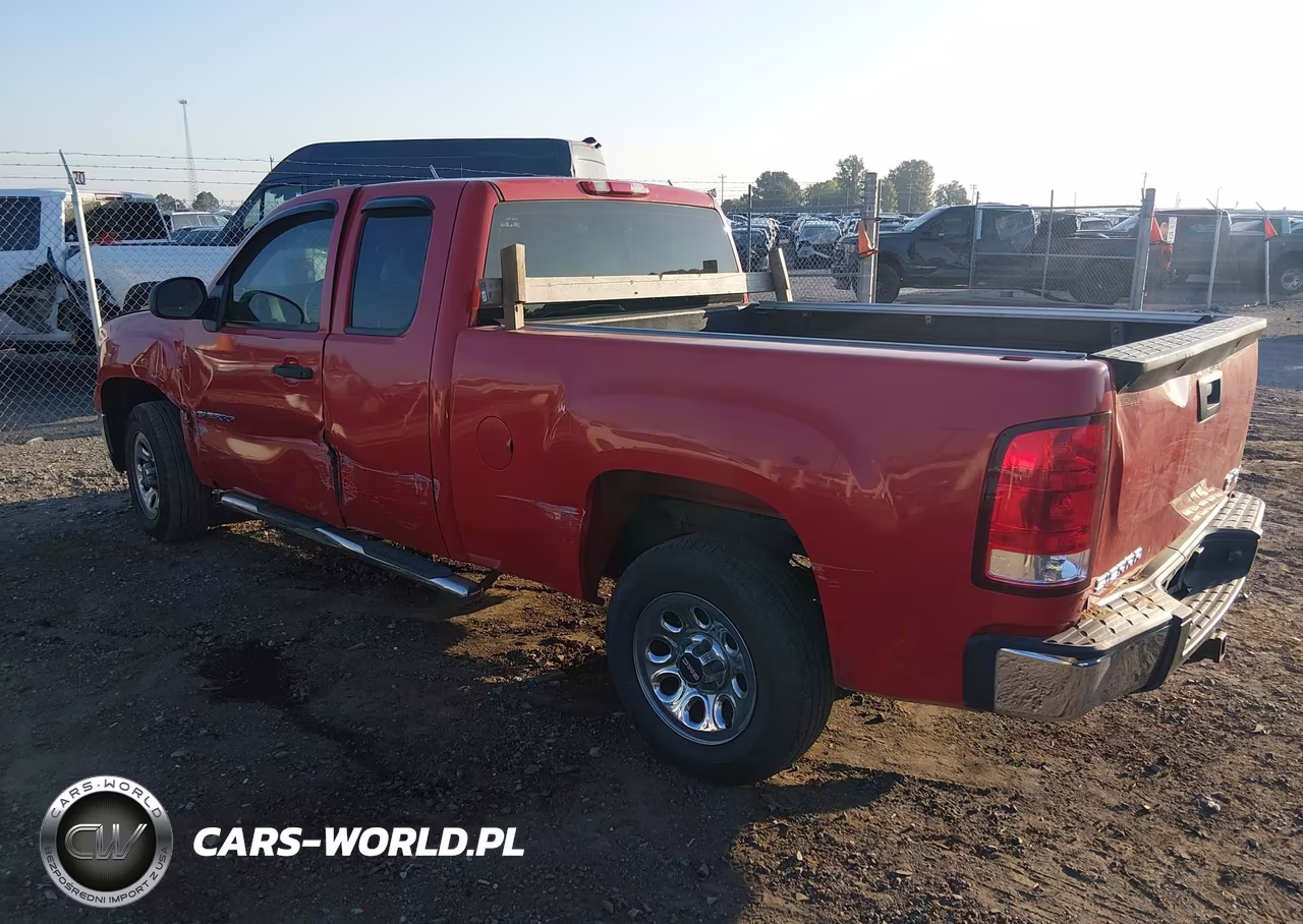 2008 GMC Sierra 1500 Work Truck VIN:1GTEC19XX8Z296428 - 3