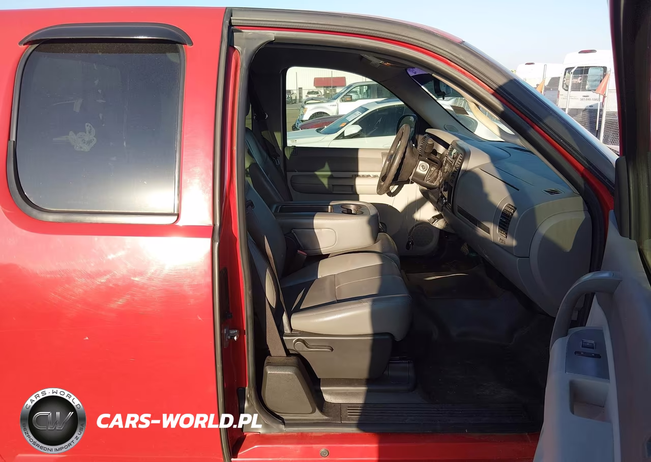 2008 GMC Sierra 1500 Work Truck VIN:1GTEC19XX8Z296428 - 5