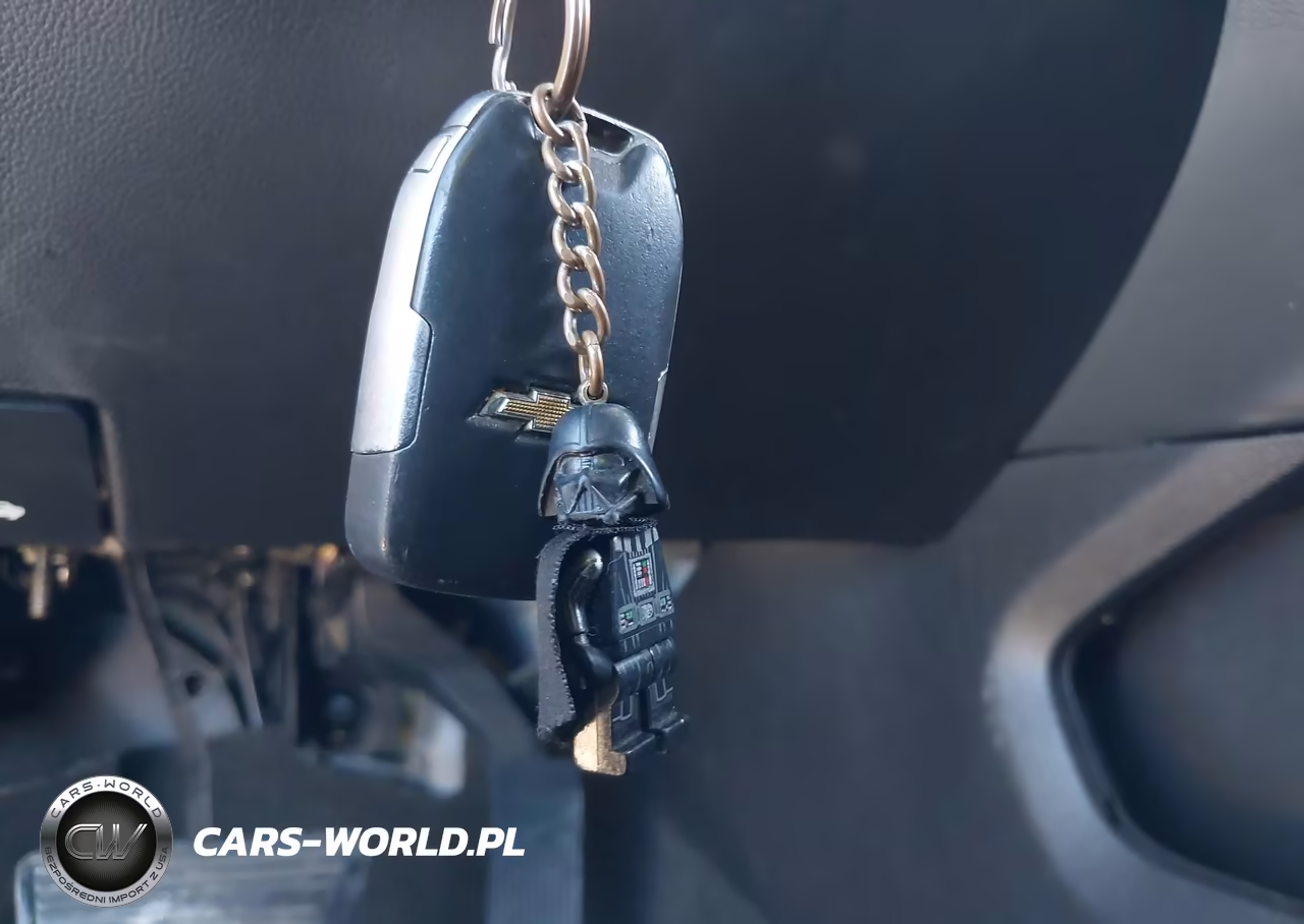 2017 Chevrolet Suburban Premier VIN:1GNSKJKC2HR406649 - 11