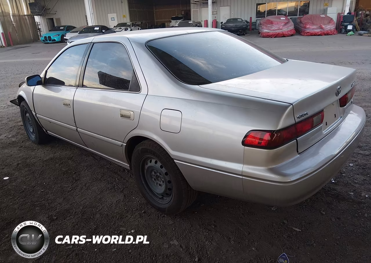 1997 Toyota Camry Le V6 VIN:JT2BF22K1V0011560 - 3