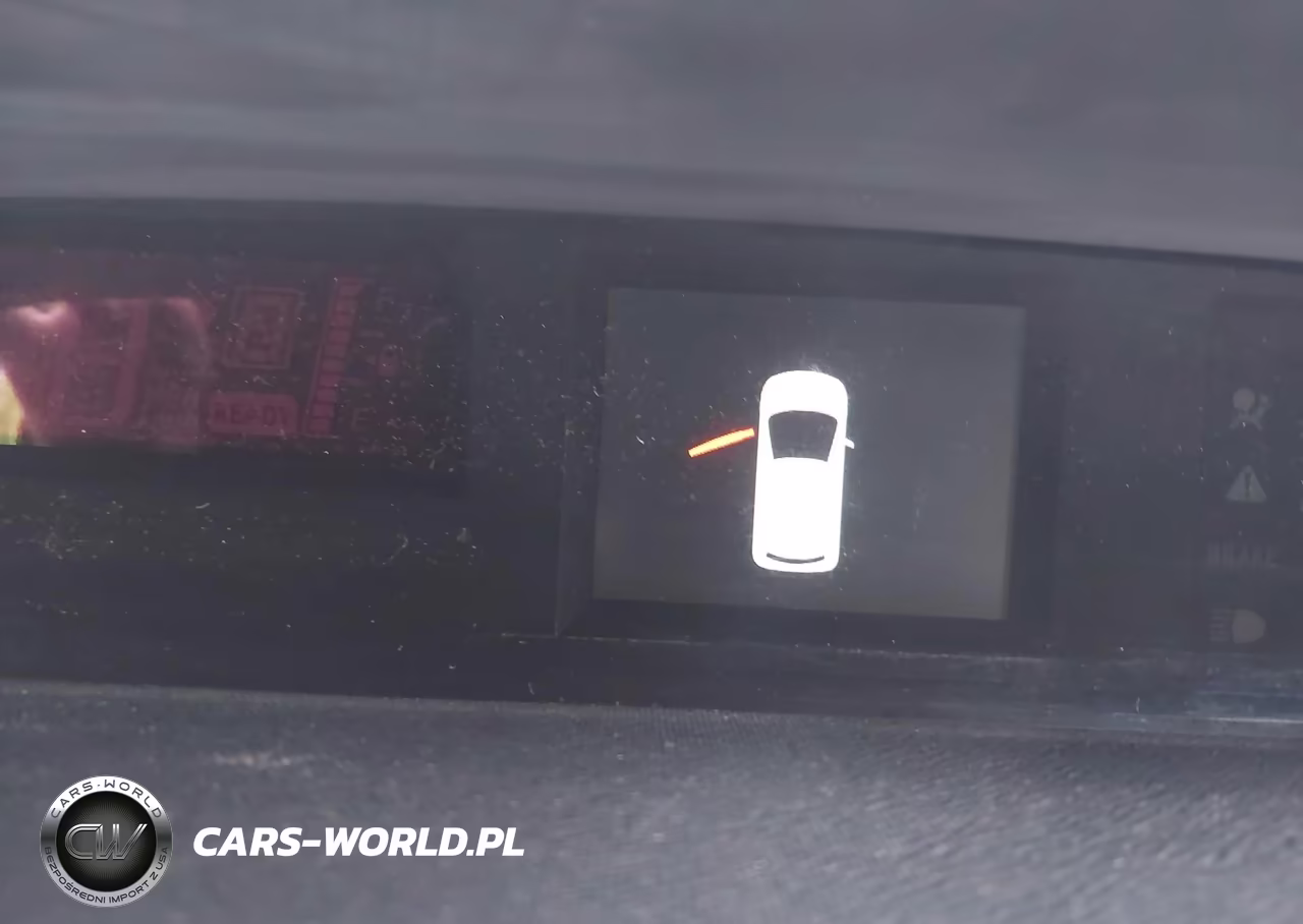 2016 Toyota Prius C One VIN:JTDKDTB39G1122382 - 15