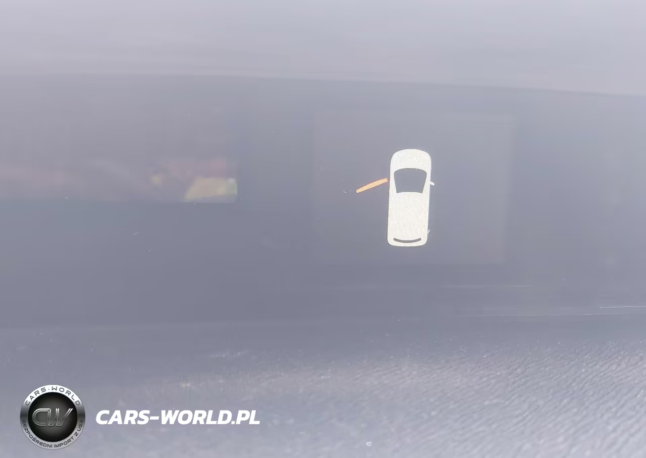 2016 Toyota Prius C One VIN:JTDKDTB39G1122382 - 7