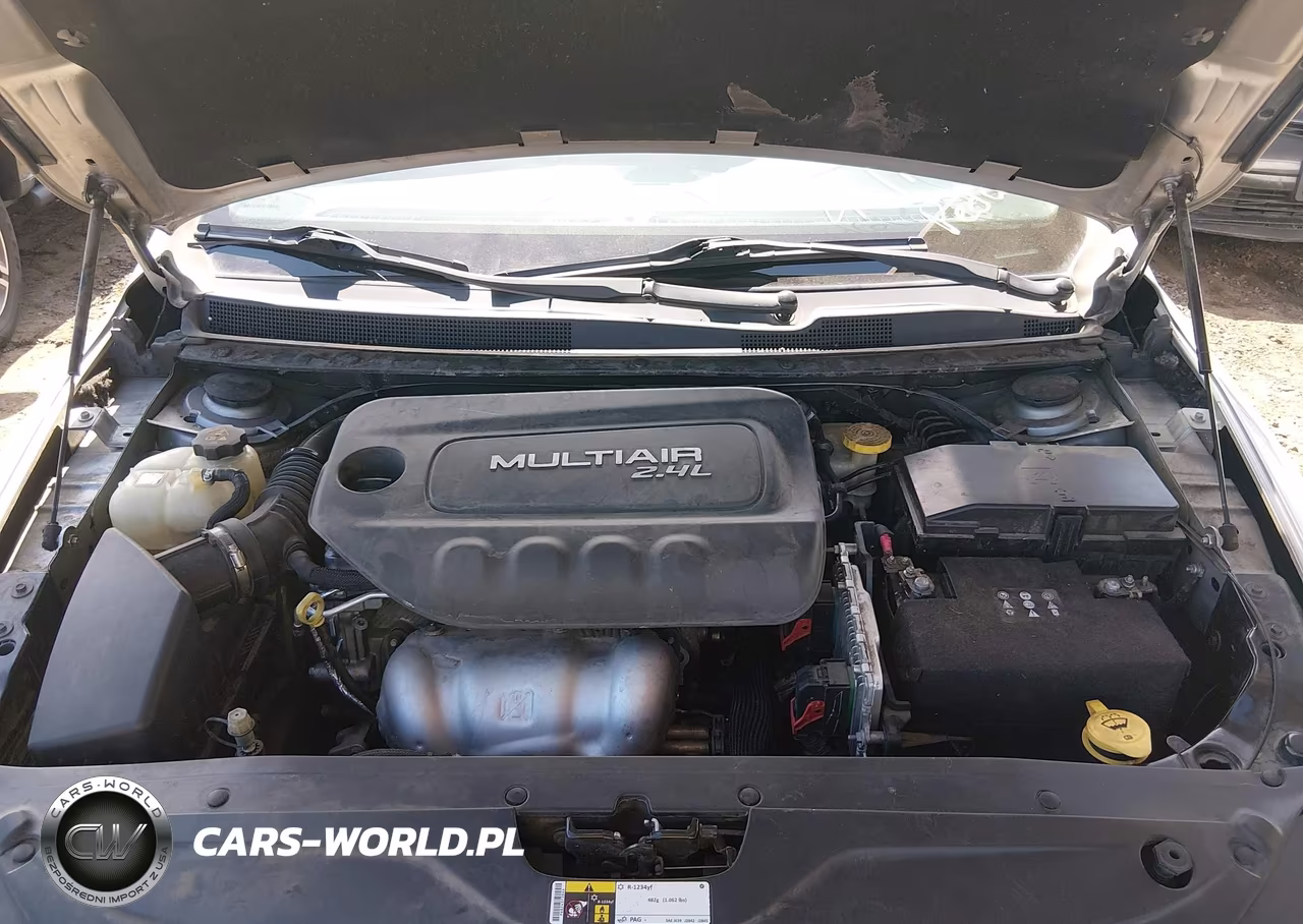 2015 Chrysler 200 Limited VIN:1C3CCCAB8FN692854 - 10