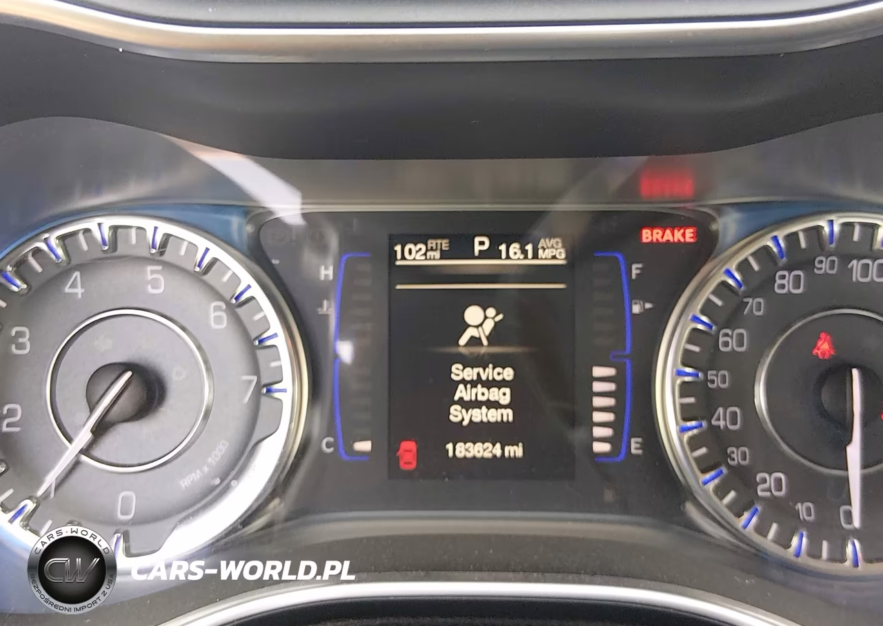 2015 Chrysler 200 Limited VIN:1C3CCCAB8FN692854 - 7