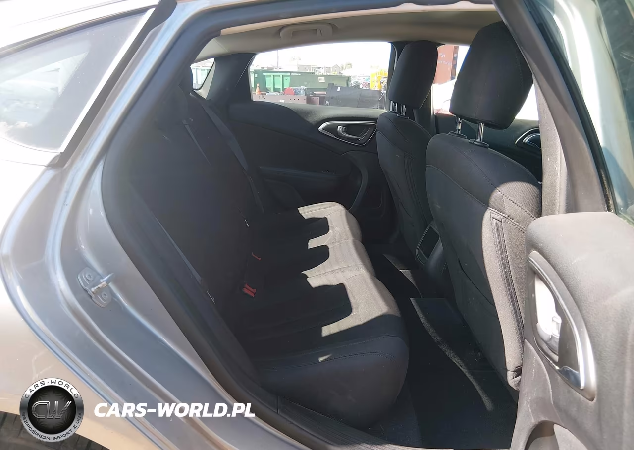 2015 Chrysler 200 Limited VIN:1C3CCCAB8FN692854 - 8